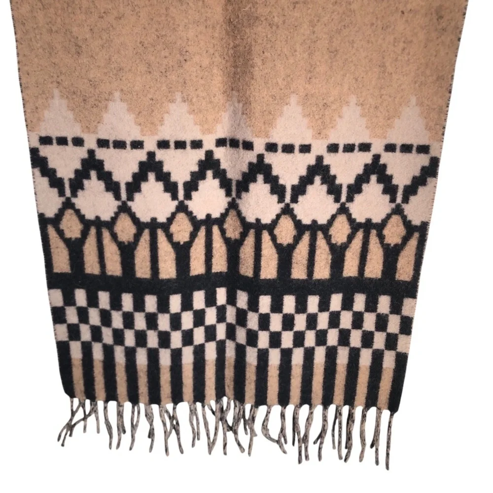 ANTHROPOLOGIE NEW TBCO x Pretty Little Fawn Beige Gray Fair Isle Wool Scarf